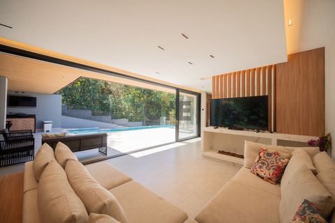 Foto Casa em Condomínio
