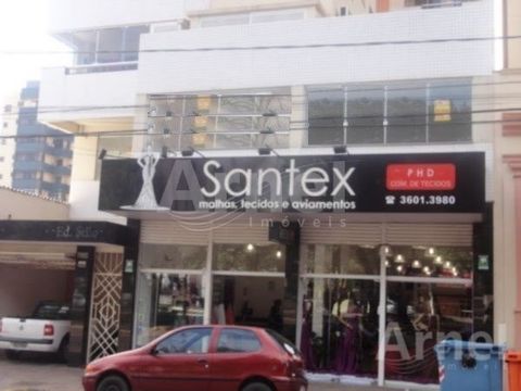 Foto Sala / Conjunto Comercial