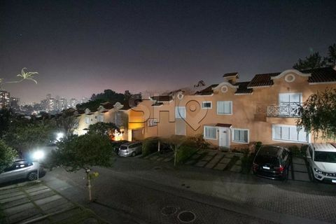 Foto Casa em Condomínio