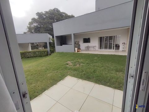 Foto Casa em Condomínio