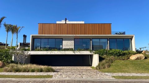 Foto Casa em Condomínio