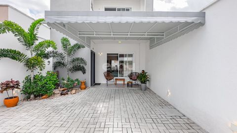 Foto Casa em Condomínio
