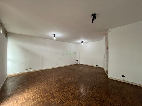 Foto Sala / Conjunto Comercial