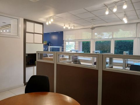 Foto Sala / Conjunto Comercial