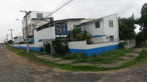 Foto Edifício Inteiro