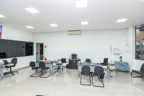 Foto Edifício Inteiro