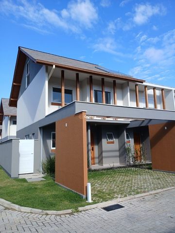 Foto Casa em Condomínio