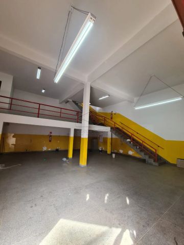 Foto Galpão / Depósito / Armazém / Pavilhão