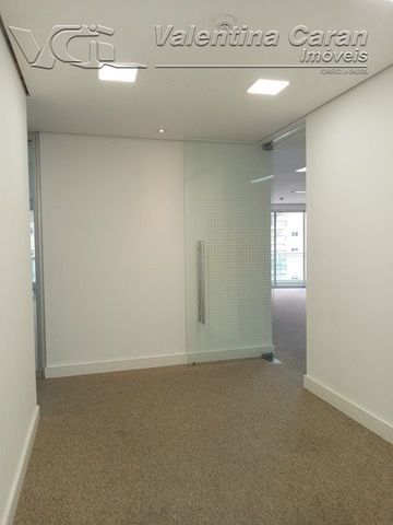 Foto Sala / Conjunto Comercial