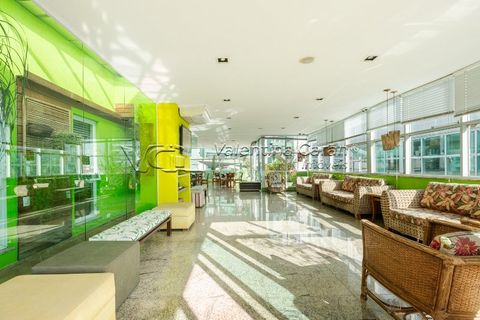 Foto Edifício Inteiro