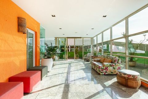 Foto Edifício Inteiro