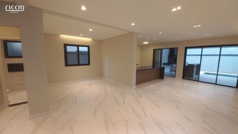 Foto Casa em Condomínio