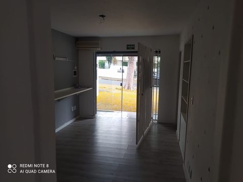 Foto Sala / Conjunto Comercial