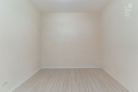Foto Sala / Conjunto Comercial