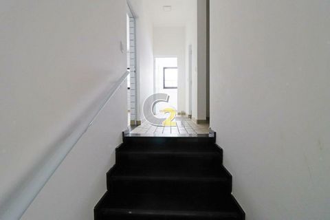 Foto Edifício Inteiro
