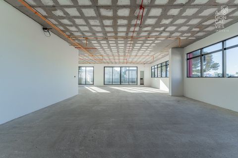 Foto Sala / Conjunto Comercial