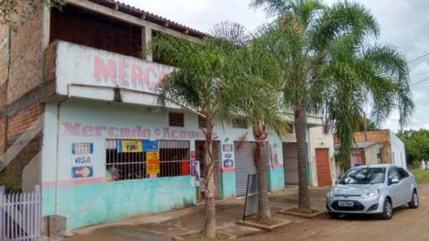 Foto Edifício Inteiro