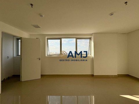 Foto Sala / Conjunto Comercial
