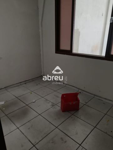 Foto Edifício Inteiro