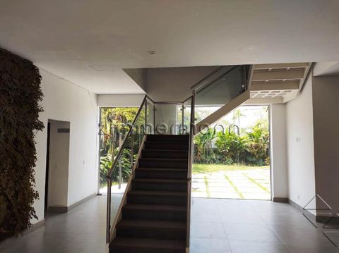 Foto Sala / Conjunto Comercial