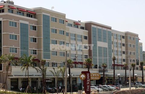 Foto Sala / Conjunto Comercial