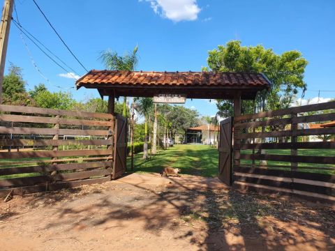Foto Fazenda / Sítio / Chácara