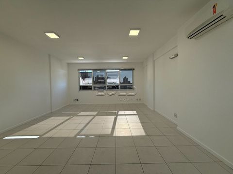 Foto Sala / Conjunto Comercial