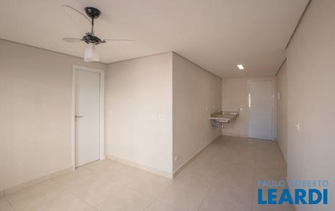 Foto Sala / Conjunto Comercial