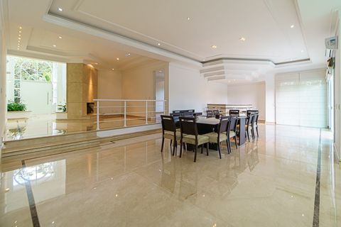 Foto Casa em Condomínio
