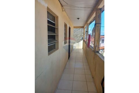 Foto Edifício Inteiro