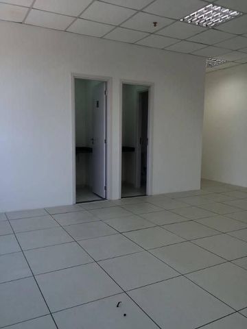 Foto Sala / Conjunto Comercial