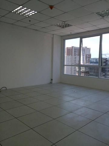 Foto Sala / Conjunto Comercial