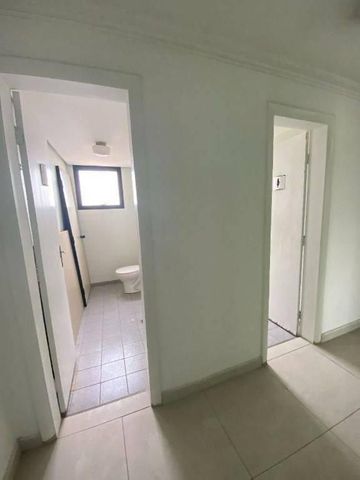 Foto Sala / Conjunto Comercial