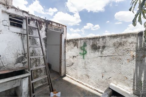 Foto Edifício Inteiro