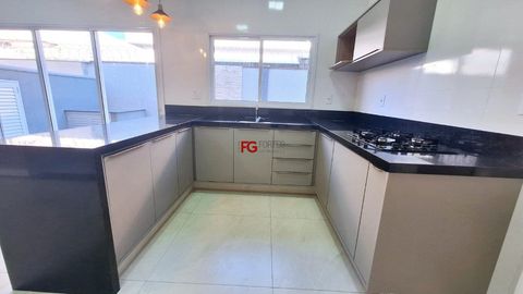 Foto Casa em Condomínio