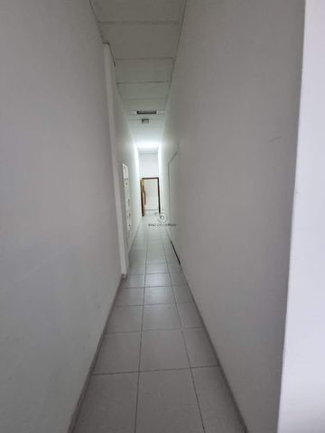 Foto Sala / Conjunto Comercial