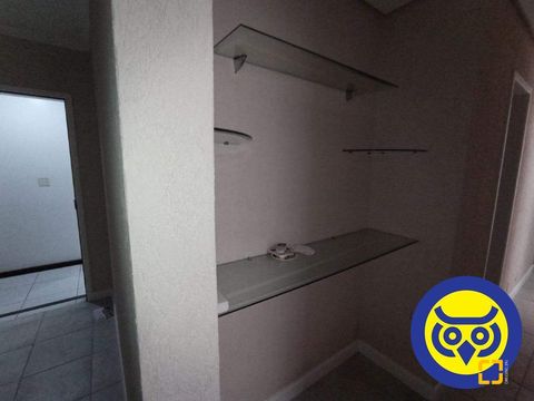 Foto Sala / Conjunto Comercial