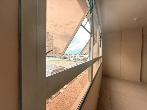 Foto Sala / Conjunto Comercial