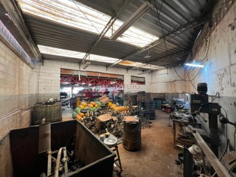 Foto Sala / Conjunto Comercial