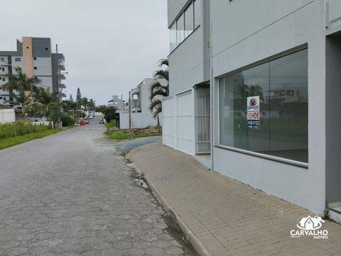 Foto Sala / Conjunto Comercial