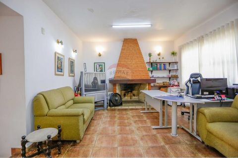 Foto Sala / Conjunto Comercial