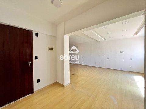 Foto Sala / Conjunto Comercial