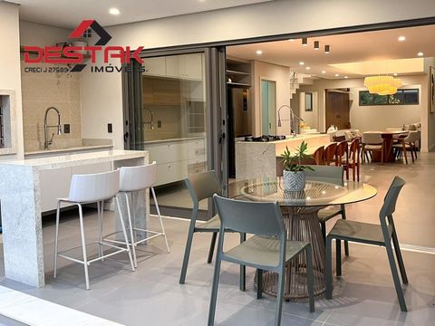 Foto Casa em Condomínio