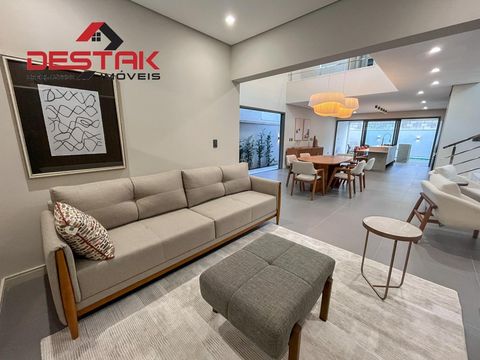 Foto Casa em Condomínio