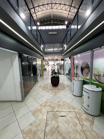 Foto Sala / Conjunto Comercial
