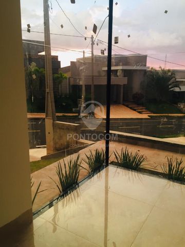 Foto Casa em Condomínio