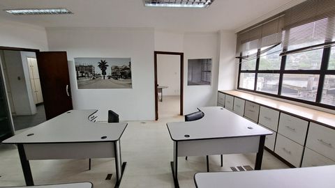 Foto Sala / Conjunto Comercial
