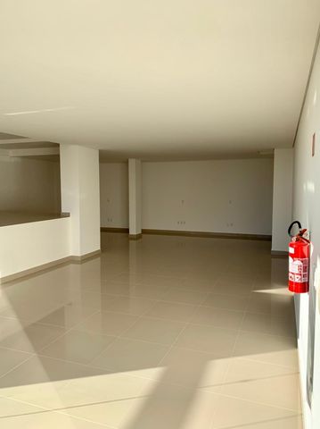 Foto Sala / Conjunto Comercial