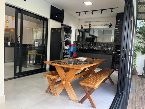 Foto Casa em Condomínio