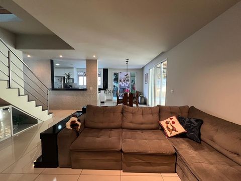 Foto Casa em Condomínio